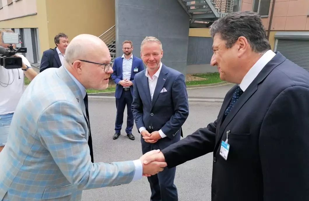 Ministr zdravotnictví Vlastimil Válek se setkal s vedením a primáři Nemocnice Pelhřimov