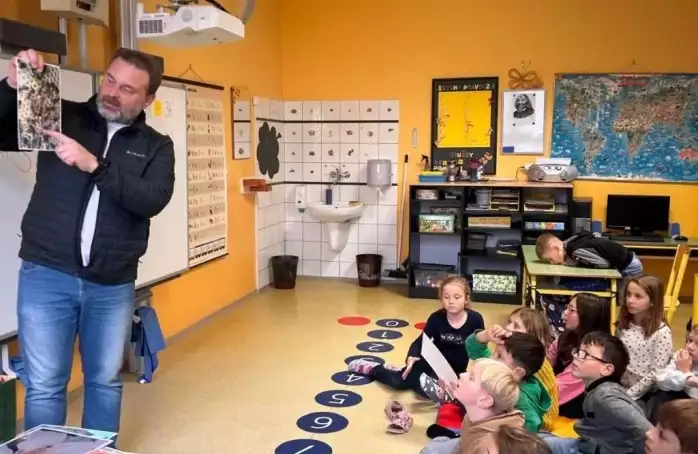 Děti ve školní družině nahlédly do života včel