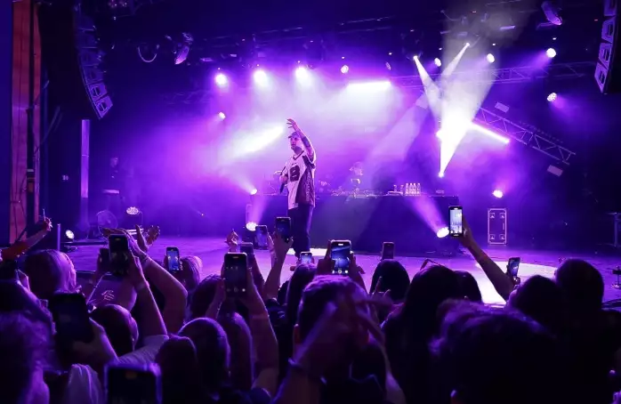 Co by chtěli slyšet mladí? Vede Viktor Sheen