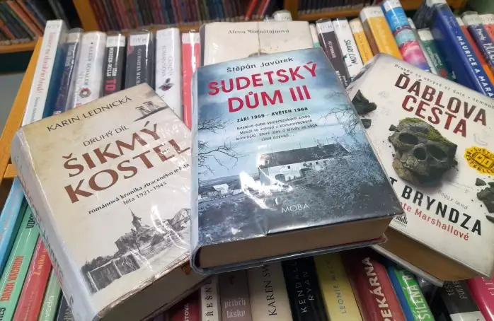 Nejvíce v kurzu byly detektivky Roberta Bryndzy