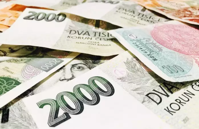 Kolik zaplatíme v roce 2026: přehled městských poplatků a cen