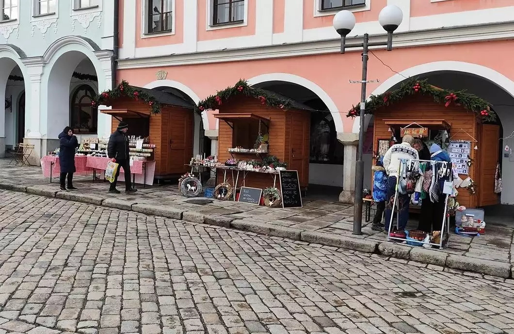 Ve třech stáncích na vás dýchne vánoční pohoda