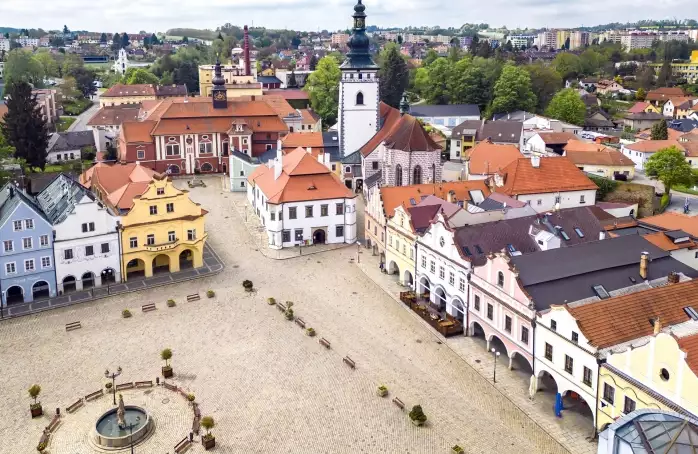 Pelhřimov rozšíří svůj bytový fond. Koupí bytový dům