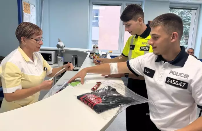 Dárci krve nyní dostávají cestovné v poukázkách