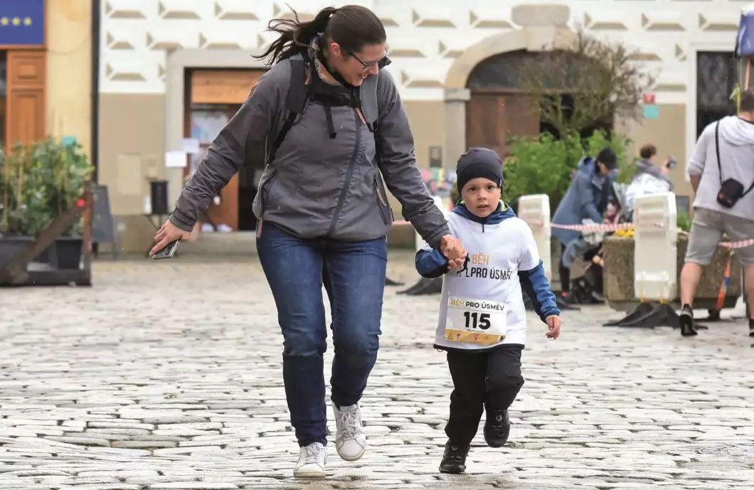 Běh pro úsměv Pelhřimovský půlmaraton: Přidejte se k dobré věci!