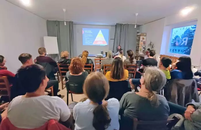 Recovery klub nabídl 224 kroků směrem do pohody