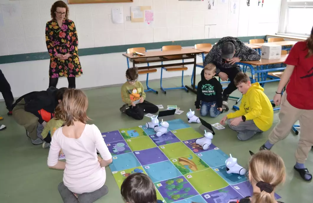 Den otevřených dveří v ZŠ Osvobození: Od výuky po 3D tisk
