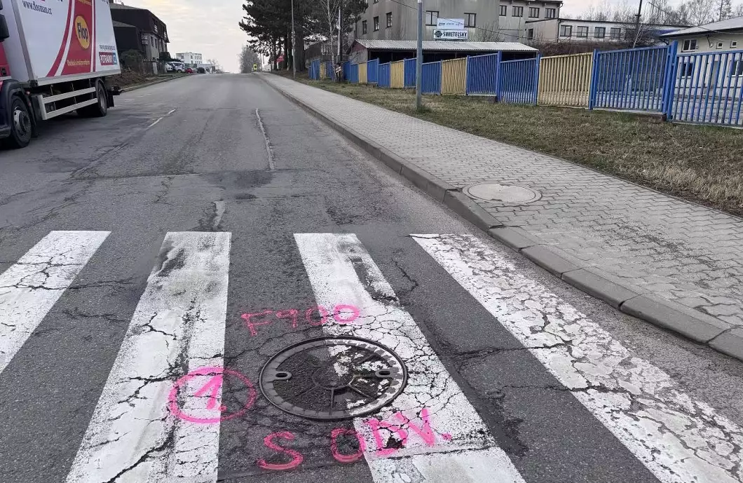 Vodárenská chystá obnovu poklopů, prosí o podněty