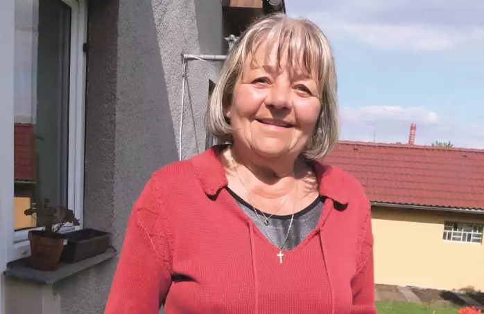 V hudebním světě se jí dařilo, v pracovním měla problémy