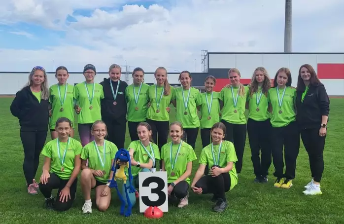 Mladé atletky vybojovaly bronz v krajském přeboru