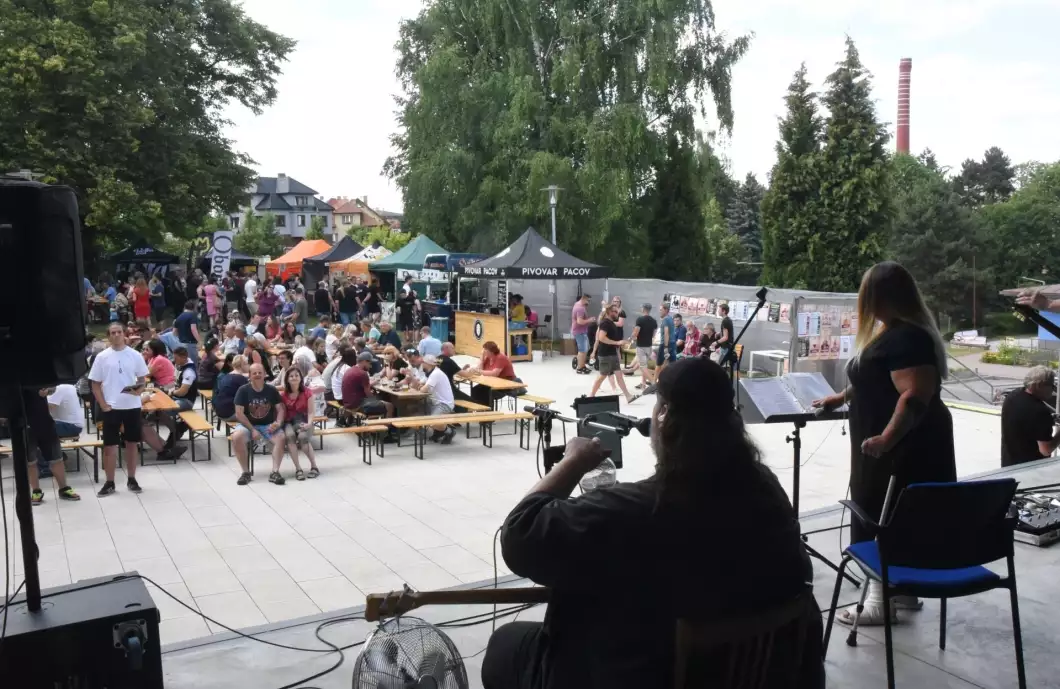Den piva přilákal tisícovku návštěvníků