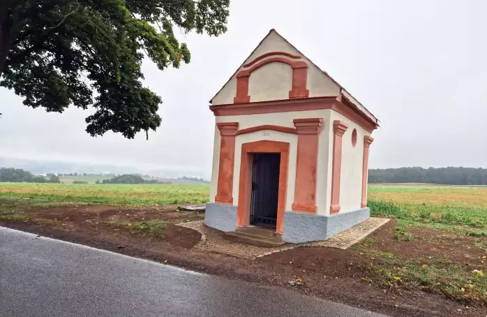 Kaplička sv. Mikuláše soutěží v anketě Zlatá jeřabina