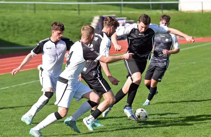 Maraton začal porážkou. V sobotu přivítá Hradec