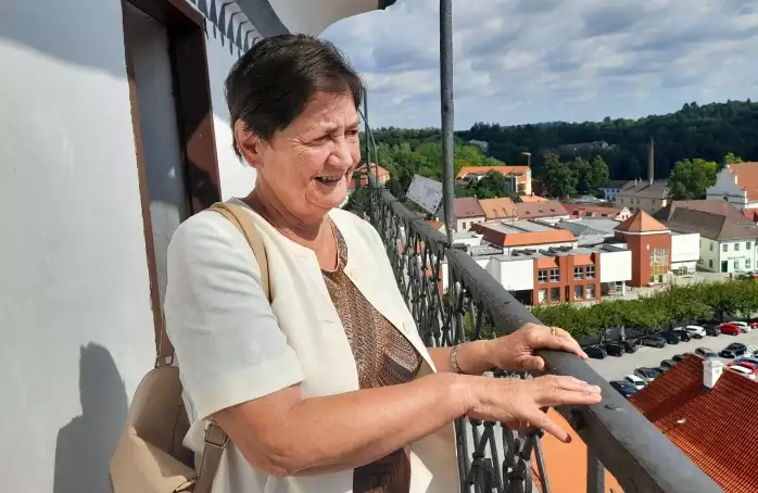 Na věži žilo i osm lidí, vzpomíná vnučka hlásného Jaromíra Jirků