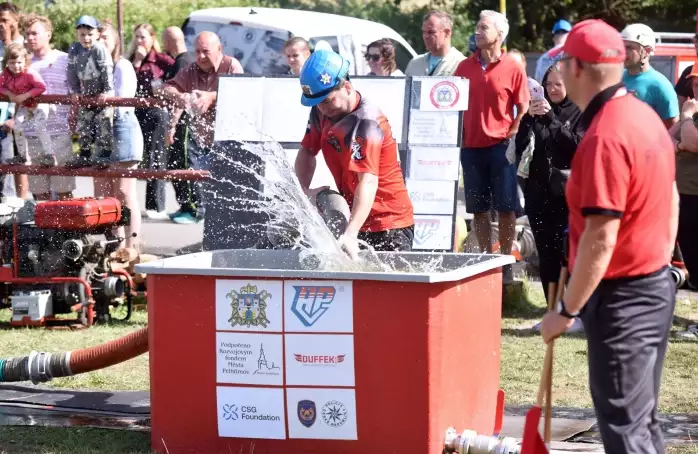 Pohár starosty ovládli hasiči z Krasíkovic a Čakovic