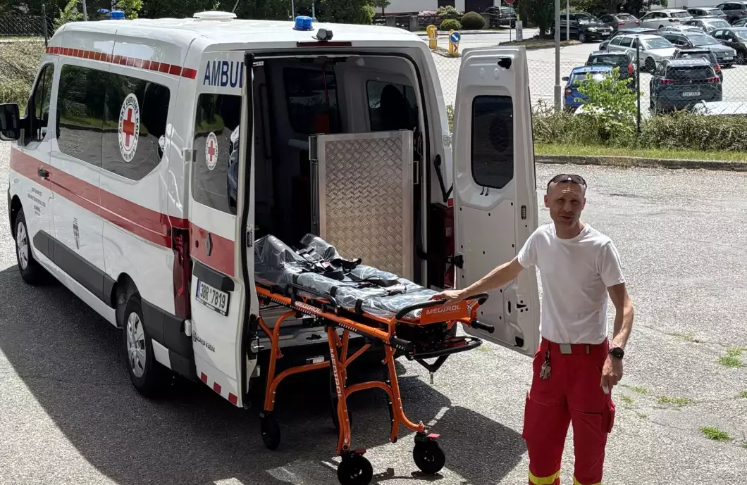 Město přispělo milionem korun na sanitku ČČK