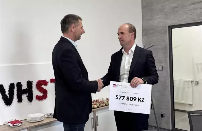 Koncert společnosti VHST pomohl Charitě Pelhřimov