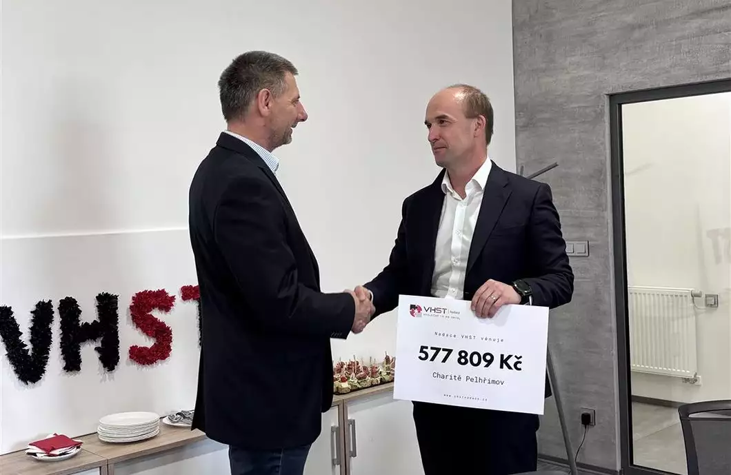 Koncert společnosti VHST pomohl Charitě Pelhřimov