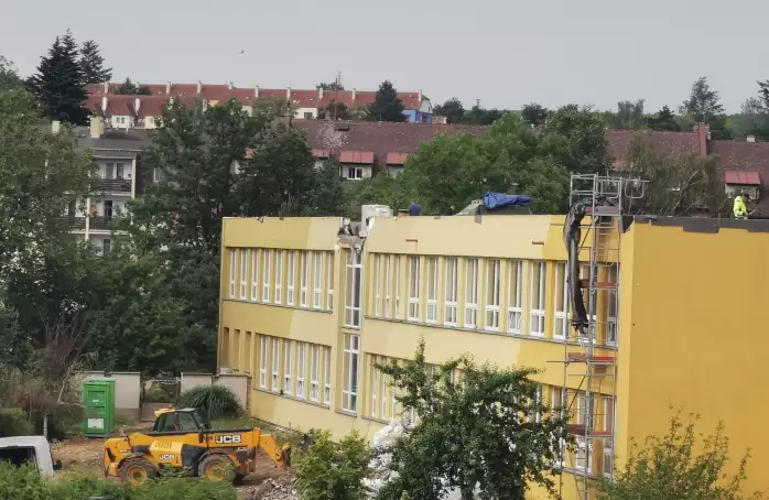 Nástavba už vzniká, výuka narušena není
