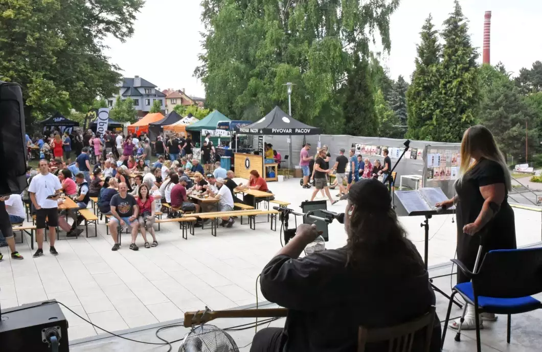 Letní scéna: Noid Bárta, Aneta Langerová i gastroakce