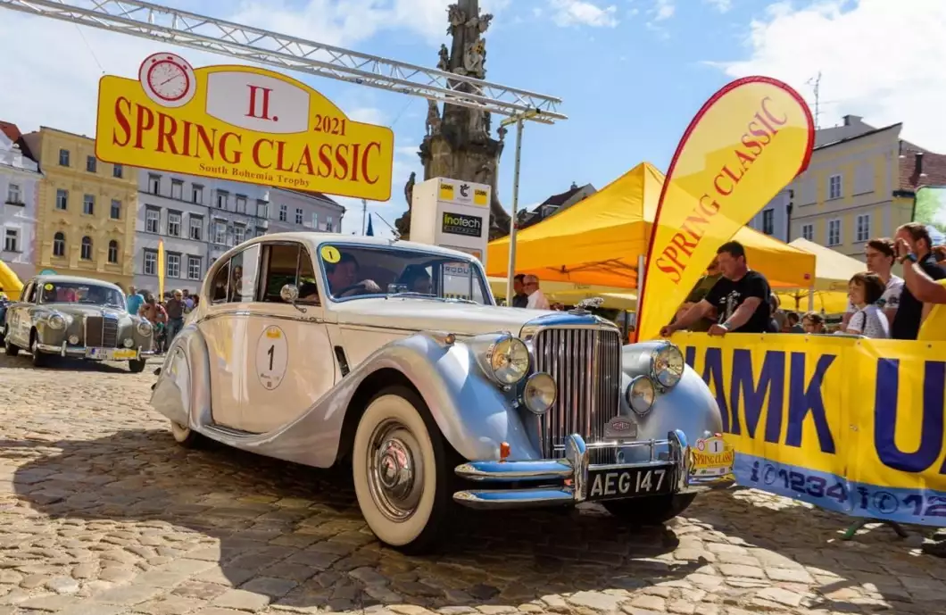Automobiloví veteráni přijedou do Pelhřimova