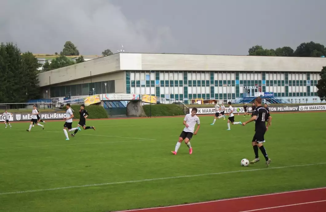 Fotbalisté Maratonu v poháru postoupit nedokázali