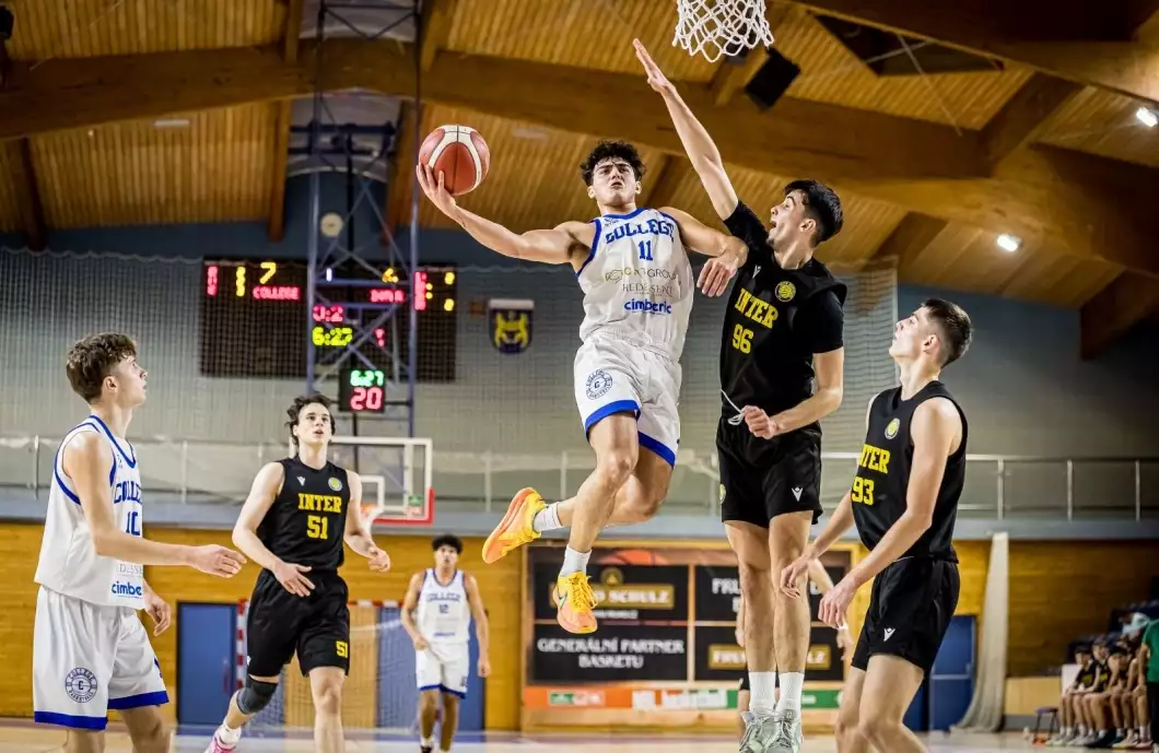 Sojky překvapily, vybojovaly čtvrtou příčku