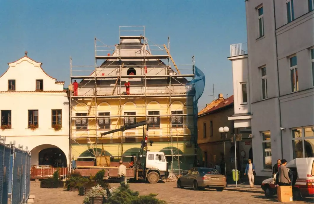 Co prozradily městské kroniky. Stalo se před 20 lety (rok 2005)