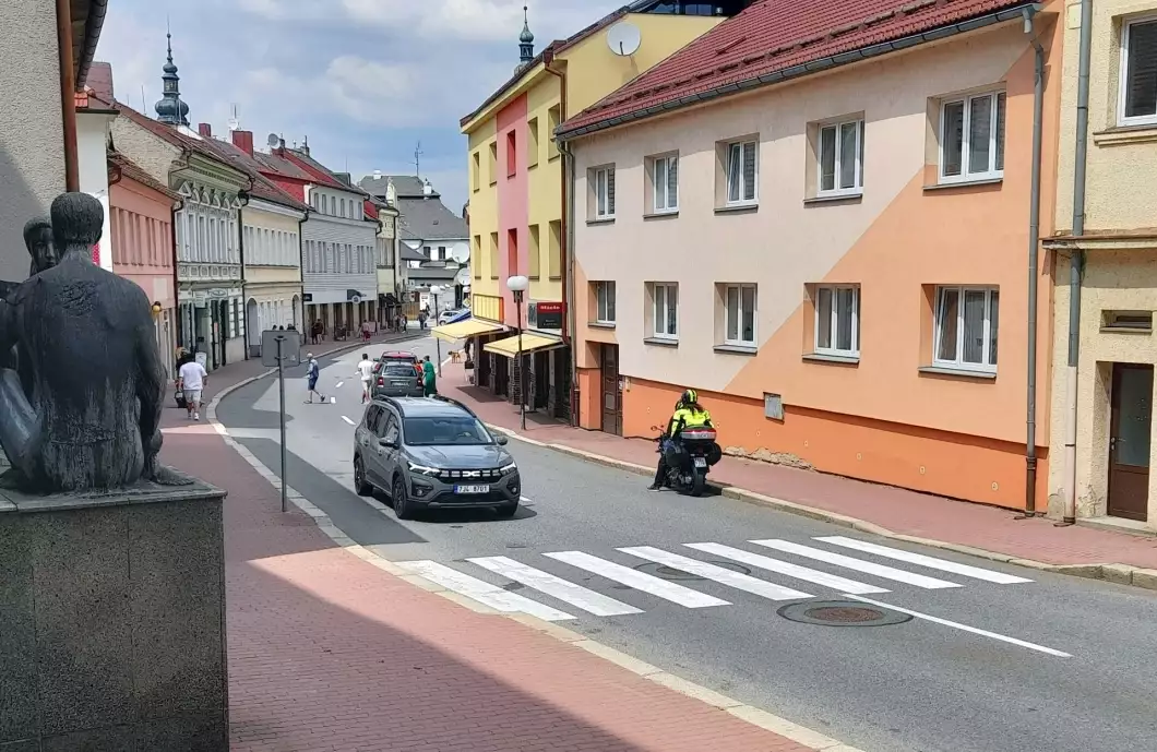 Od srpna bude provoz v Nádražní ulici jednosměrný