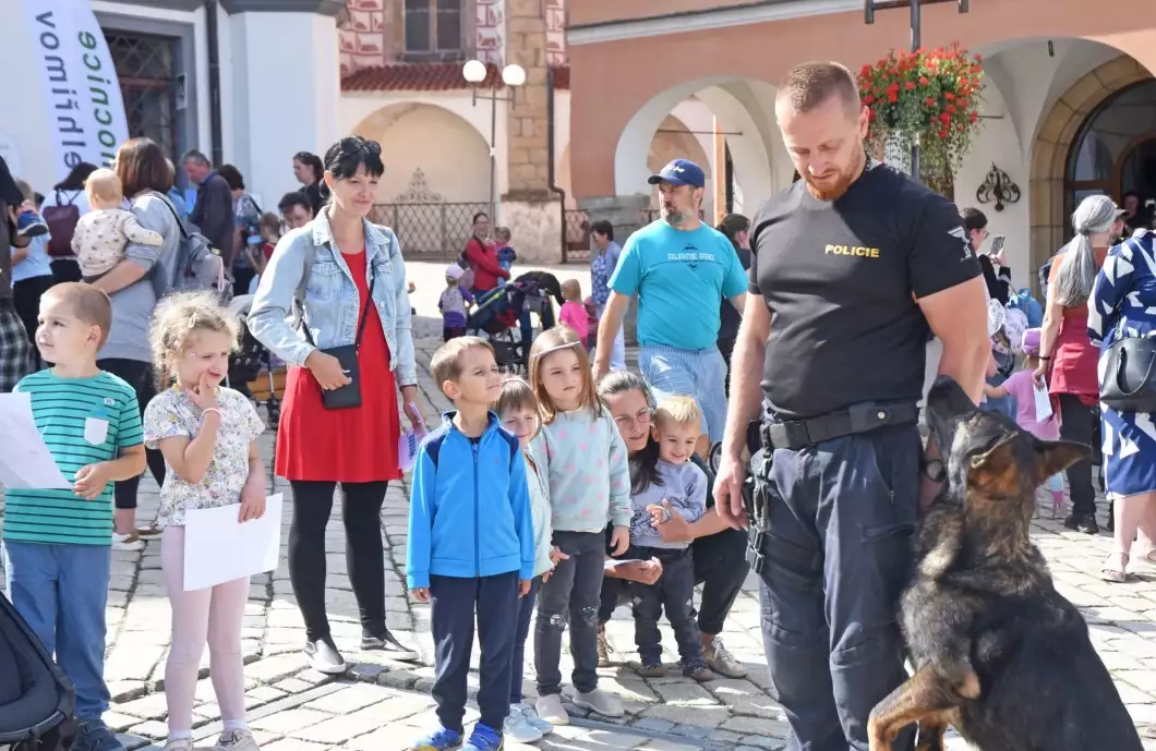 Malí záchranáři v akci. Bezpečné město bavilo i poučilo