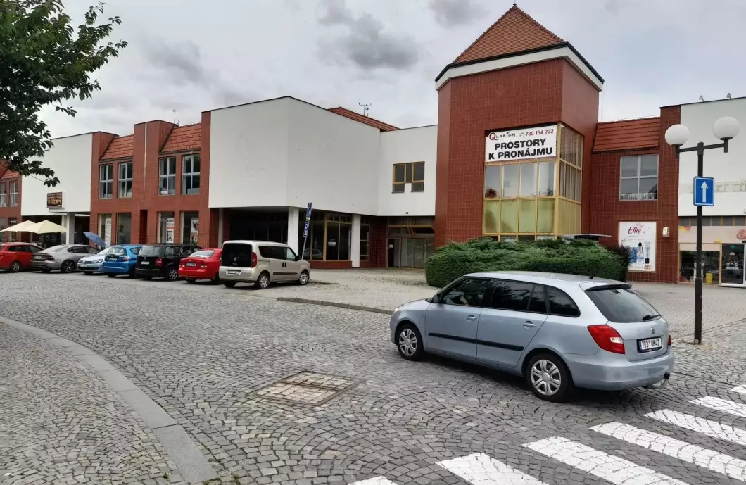 Město Pelhřimov se nezúčastnilo dražby obchodního centra Vysočina