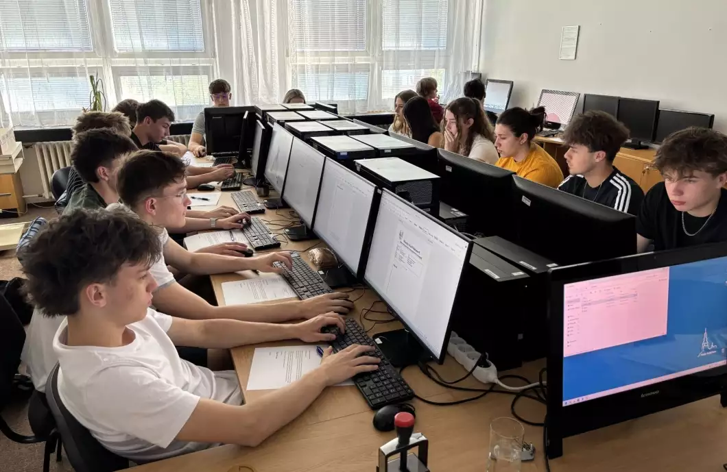 Studenti obchodní akademie absolvovali praxi na městském úřadě
