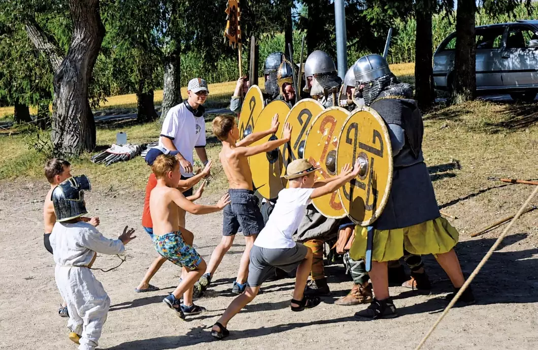 Vikingové ukázali dobrá srdce. Pomohli Charitě