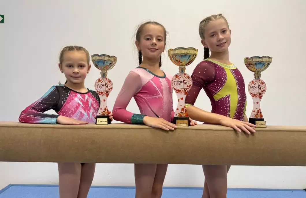 Gymnastky zahájily podzimní sezonu třemi medailemi