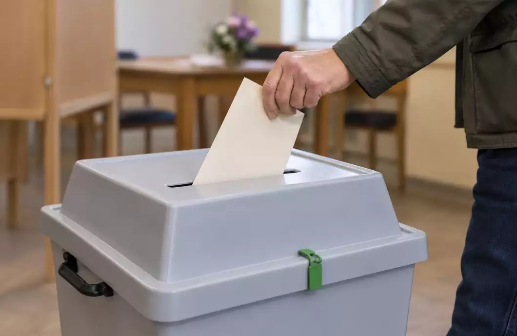 Komunální volby v Pelhřimově: Více než třicet let v grafech